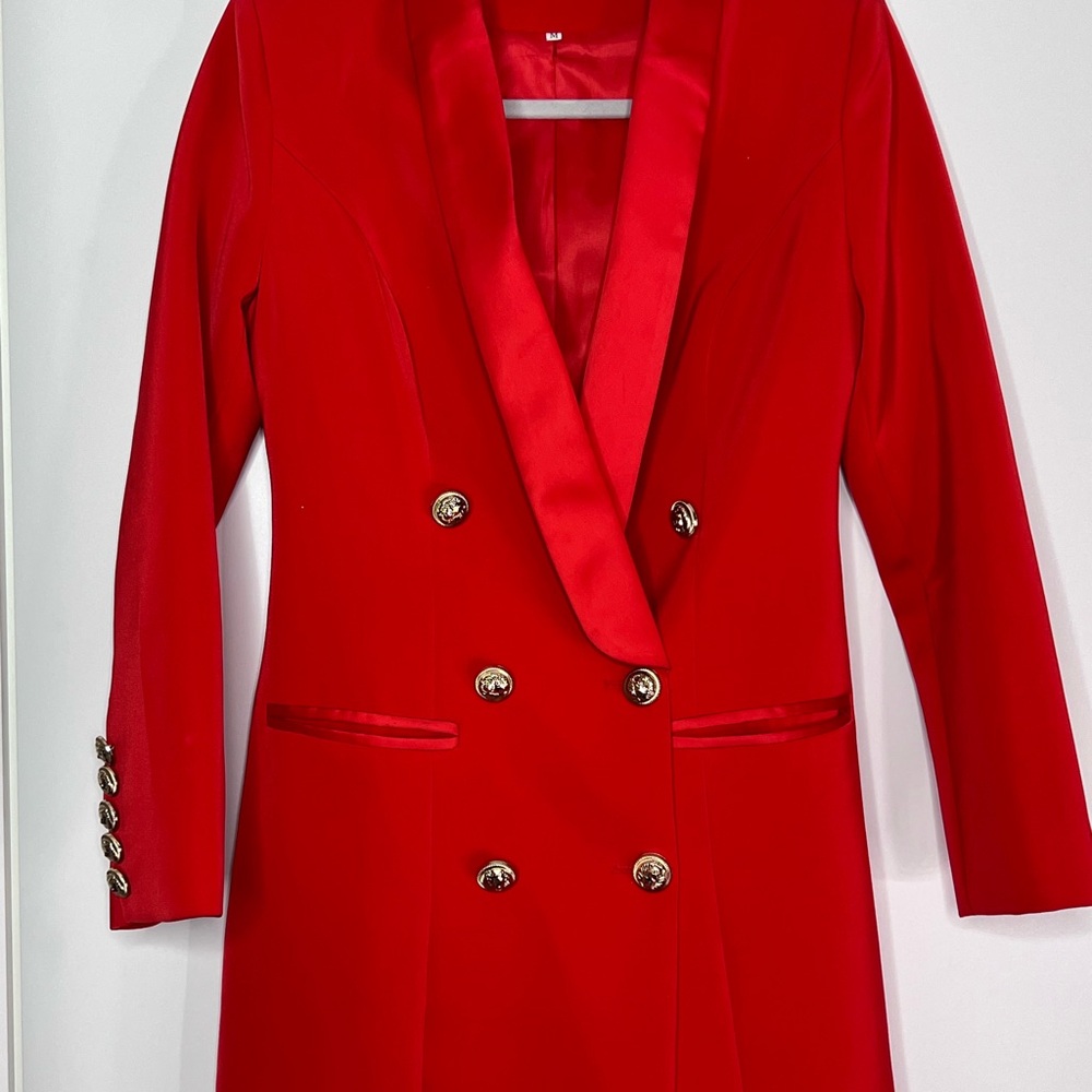 Elegant Red Double-Breasted Women's Coat